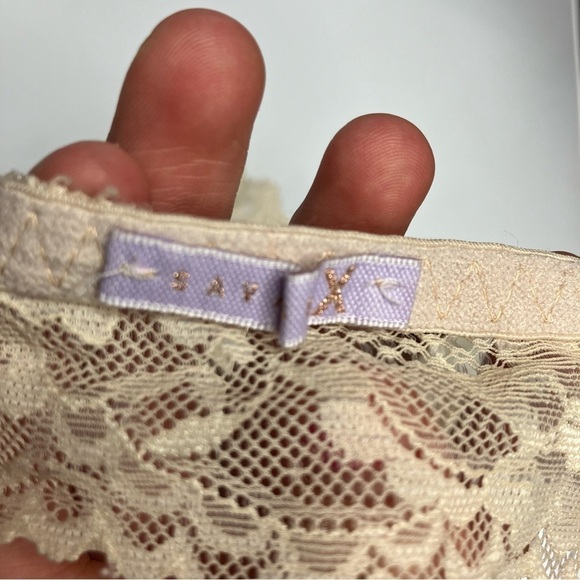 Savage x Fenty lace bralette cream - Picture 3 of 6